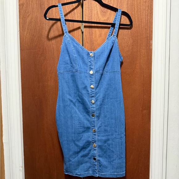 iris Dresses & Skirts - Women's Denim Button-Down Dress